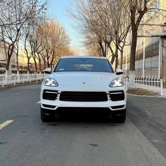 {賭馬}(卡宴车价格及图片大全)